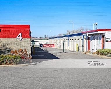 Cheap Storage Units in Burnsville, MN on Highway 35W S